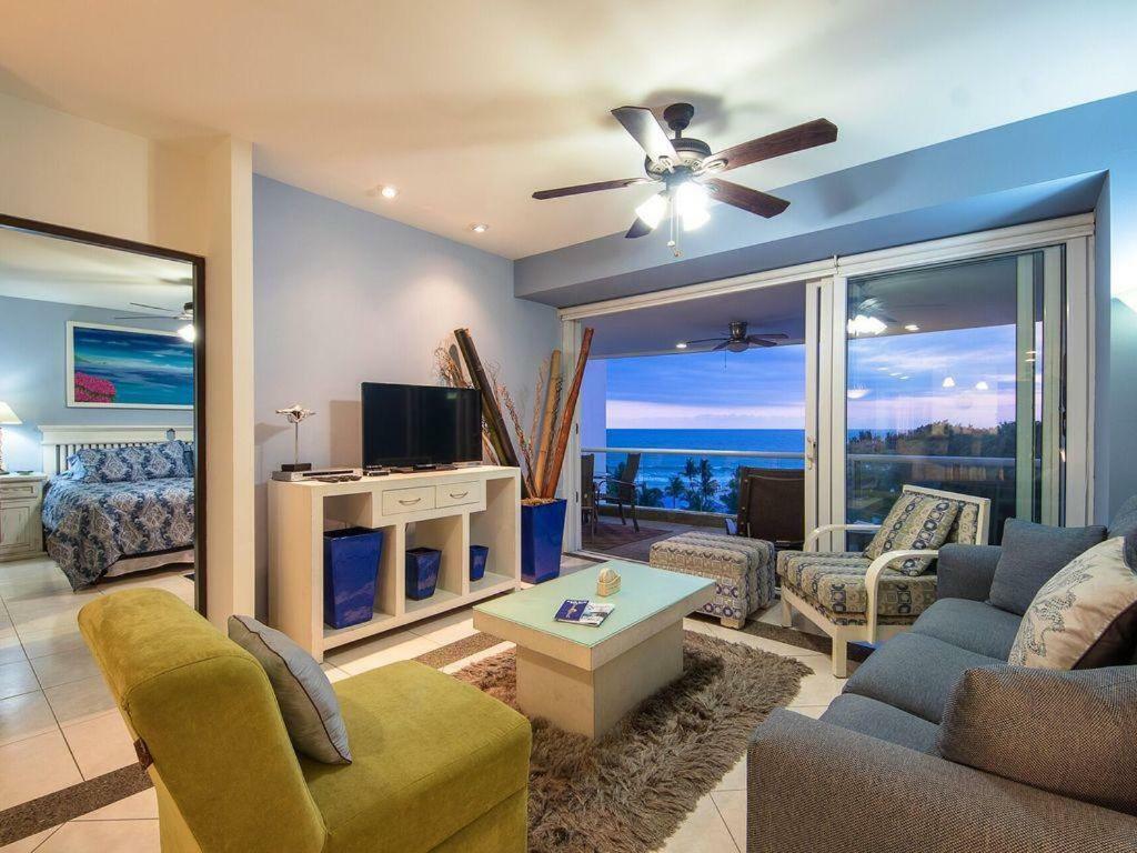 Breathtaking Villa Magna Beachfront Condo, 3 Bedrooms Sleeps 6 Nuevo Vallarta Exterior foto